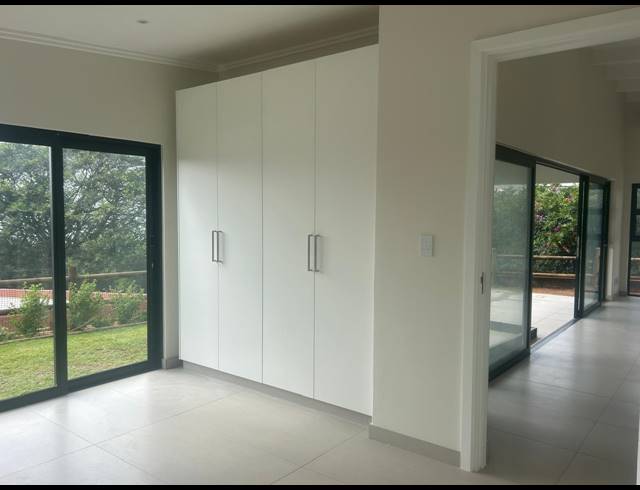3 BEDROOM HOUSE FOR SALE IN SHAKAS ROCK